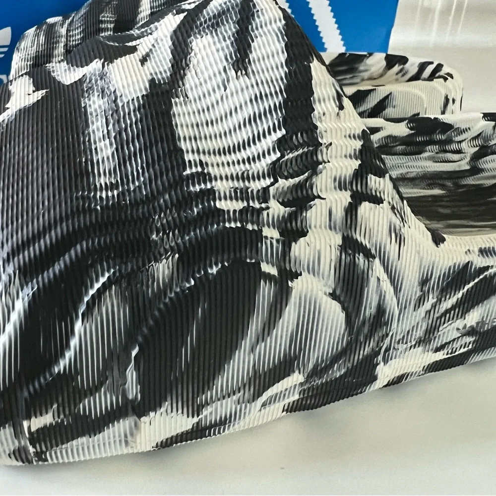 adidas adilette 22